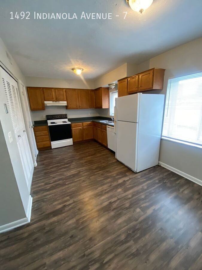 1492 Indianola Ave #7 - Photo 7 of 24