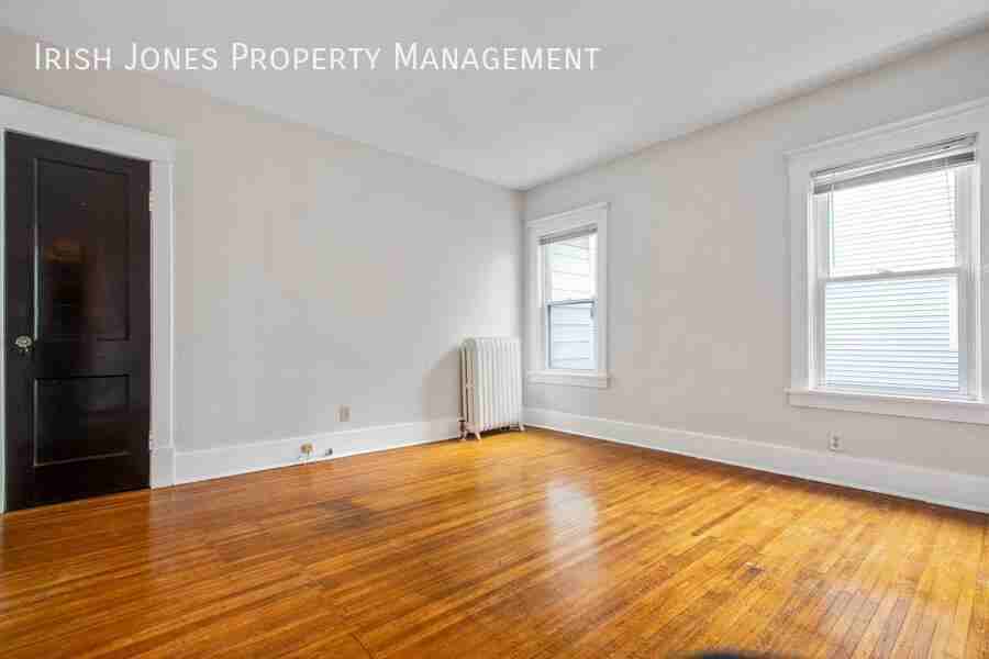 514 Tacoma Ave #3 - Photo 3 of 13