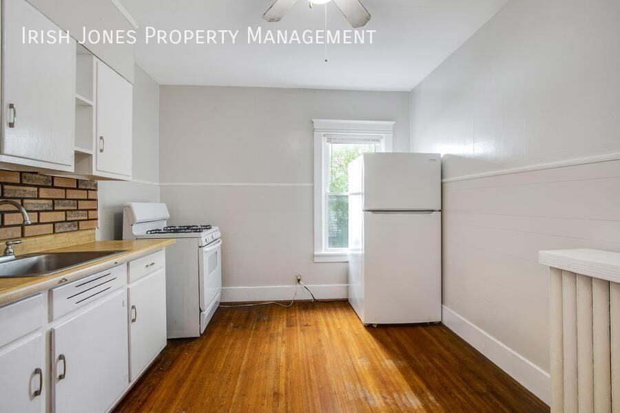 514 Tacoma Ave #3 - Photo 5 of 13