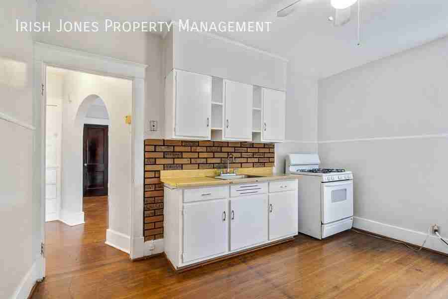 514 Tacoma Ave #3 - Photo 6 of 13