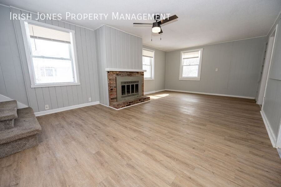 315 E Park Dr - Photo 7 of 23