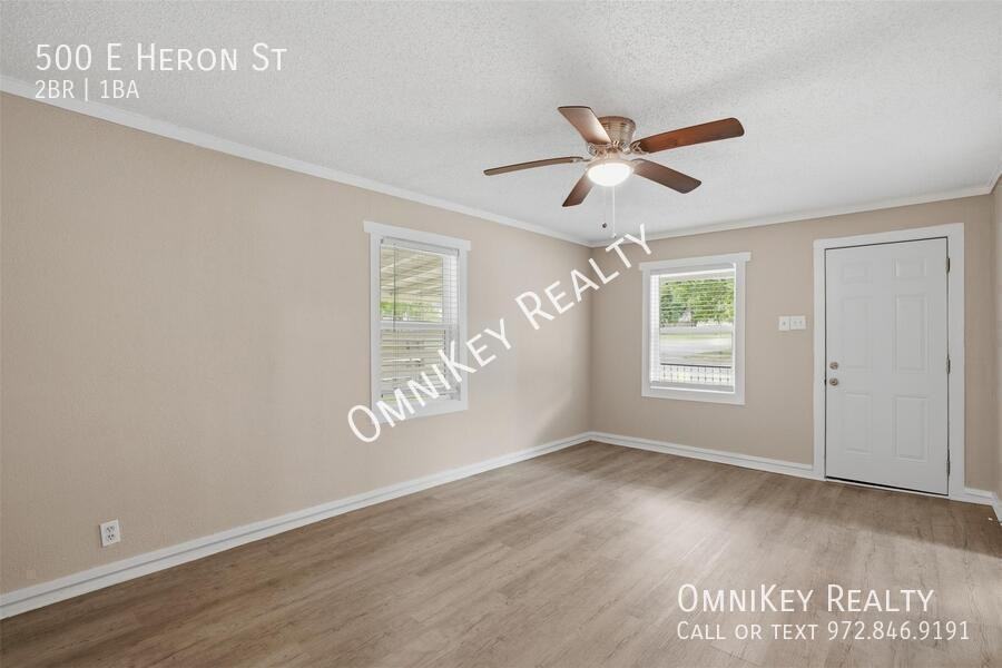 500 E Heron St - Photo 2 of 25