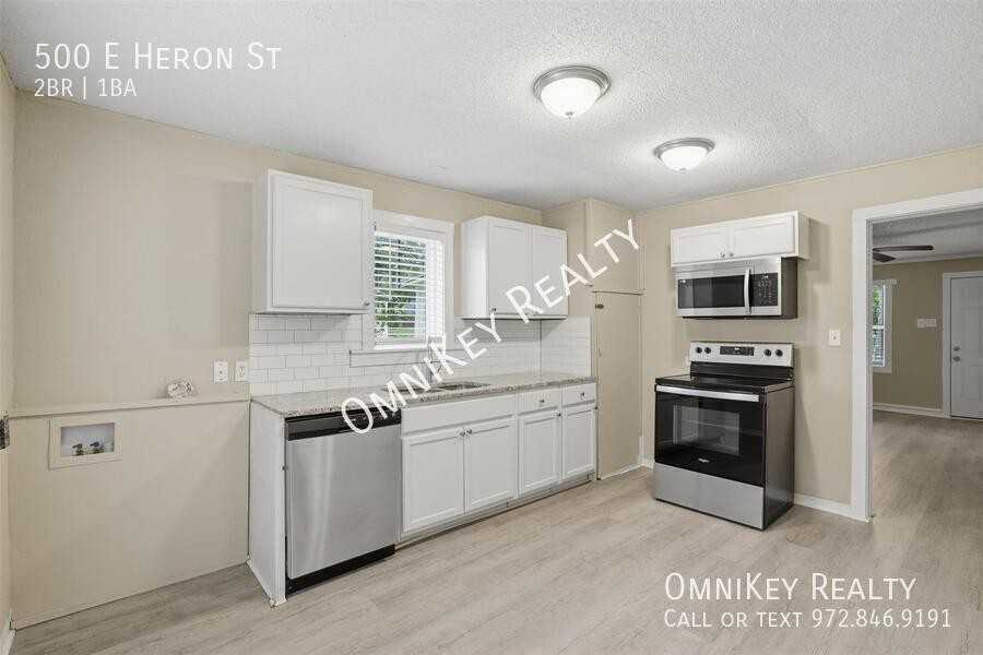 500 E Heron St - Photo 3 of 25