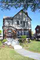 featured image of 1652 Victoria Ave #MAIN