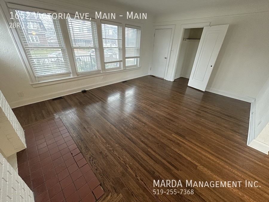 1652 Victoria Ave #MAIN - Photo 2 of 28