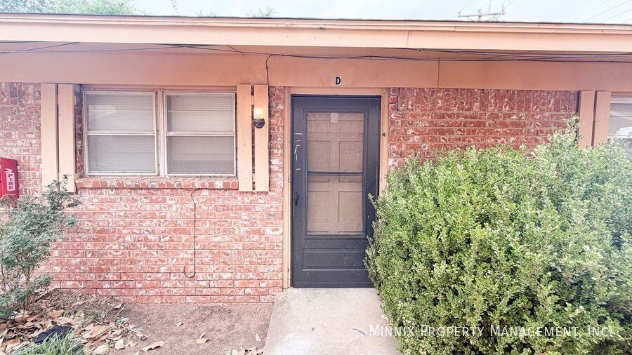 5214 38th St #D - Photo 4 of 16