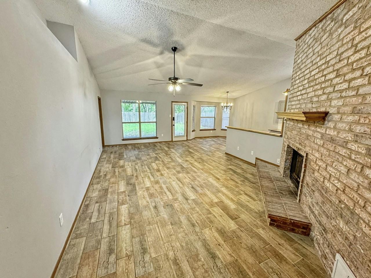 1815 Ramada Drive - Photo 3 of 18