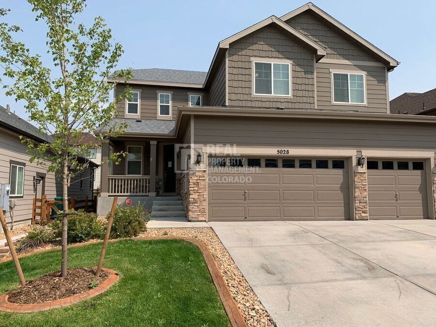 5028 S Versailles Cir - Photo 3 of 32