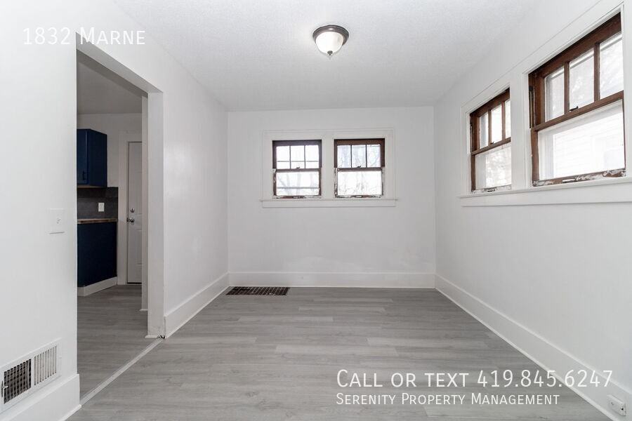 1832 Marne Ave - Photo 5 of 17