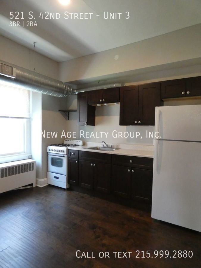 521 S 42nd St #3 - Photo 2 of 11