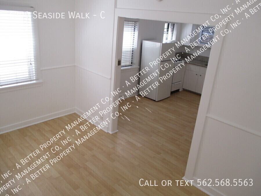 6209 E Seaside Walk #C - Photo 3 of 5