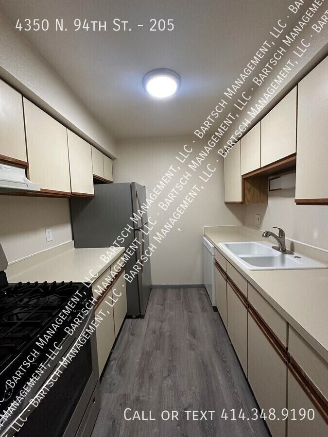 4350 N 94th St #205 - Photo 6 of 16