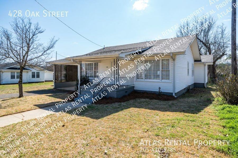 428 Oak St - Photo 2 of 28