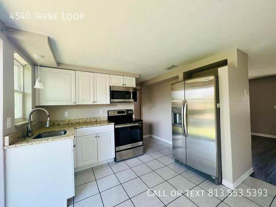 4540 Irene Loop - Photo 5 of 11