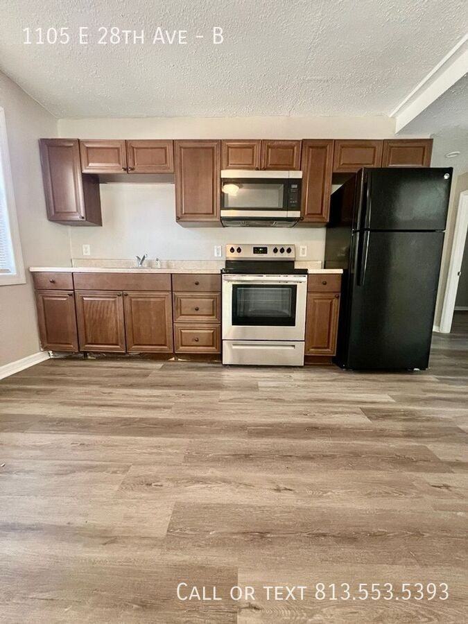 1105 E 28th Ave #B - Photo 6 of 20