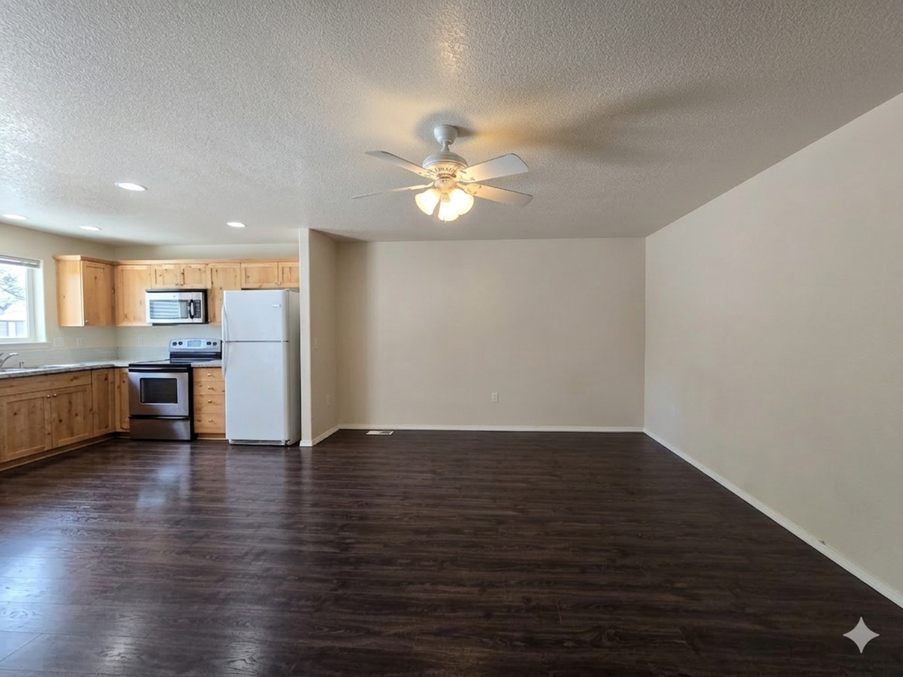 5344 Se 137th Ave - Photo 4 of 13