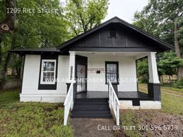 featured image of 1209 Rice St