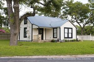 featured image of 102 N School St