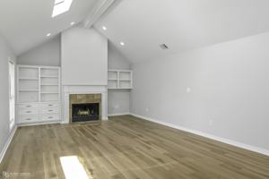 featured image of 409 Persimmon Dr