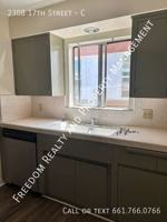 featured image of 2308 17th St #C