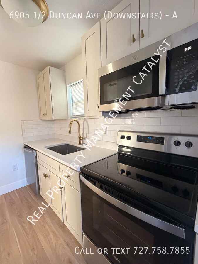6905 1/2 N Duncan Ave #A - Photo 4 of 13
