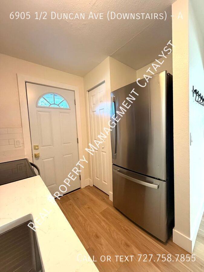 6905 1/2 N Duncan Ave #A - Photo 6 of 13