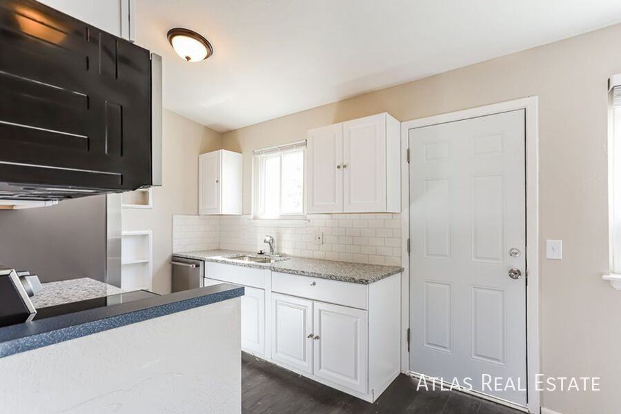 4802 S Quintero Cir - Photo 6 of 20