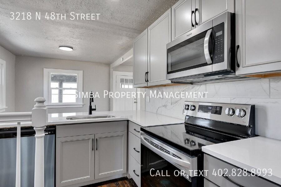 3218 N 48th St - Photo 2 of 34