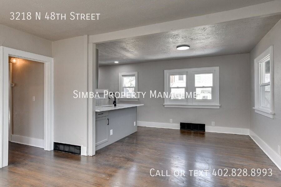 3218 N 48th St - Photo 4 of 34