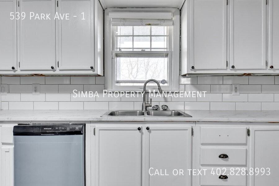539 Park Ave #1