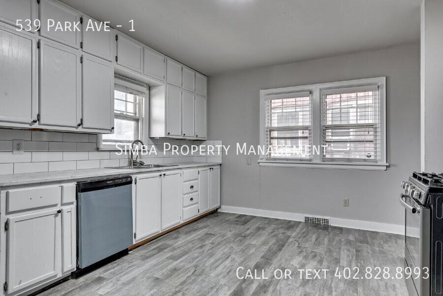 539 Park Ave #1 - Photo 2 of 24