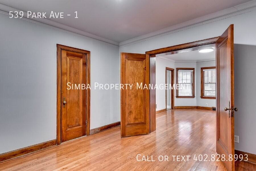 539 Park Ave #1 - Photo 6 of 24