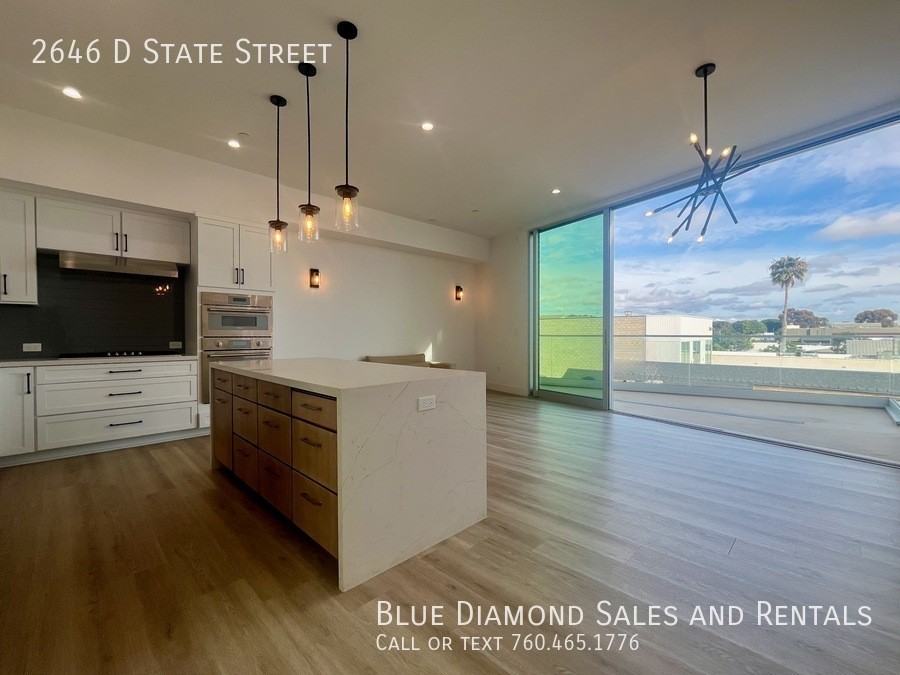 2646D State St - Photo 7 of 50