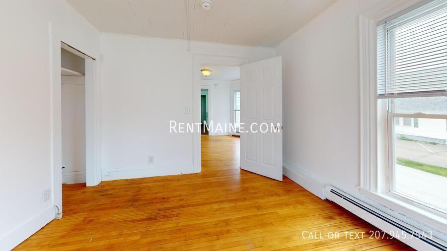 29 Holyoke St #2 - Photo 4 of 13