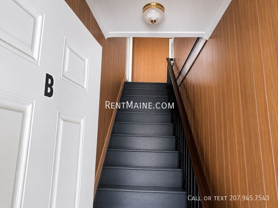 15 Park St #B - Photo 2 of 20