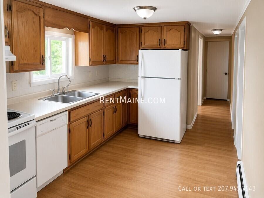 15 Park St #B - Photo 3 of 20
