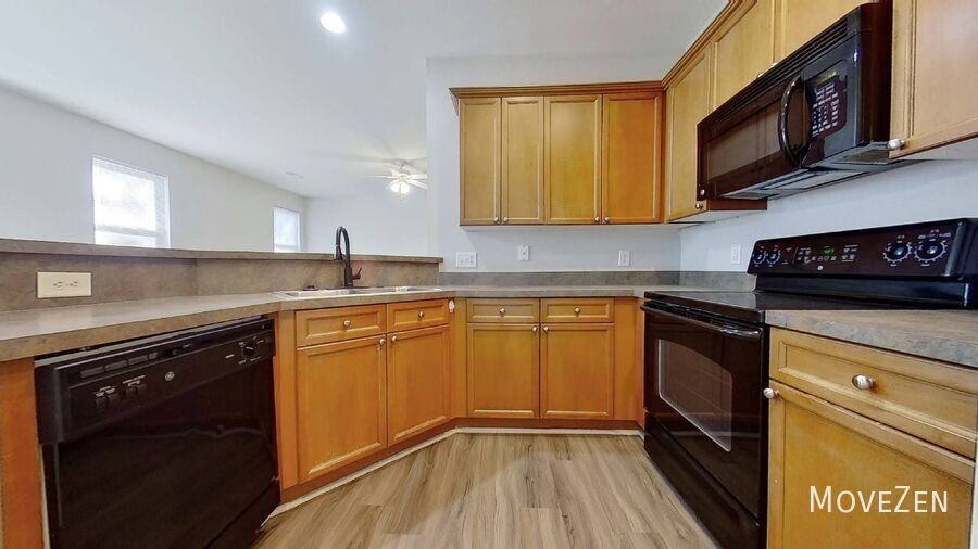 9409 Night Harbor Dr - Photo 5 of 31