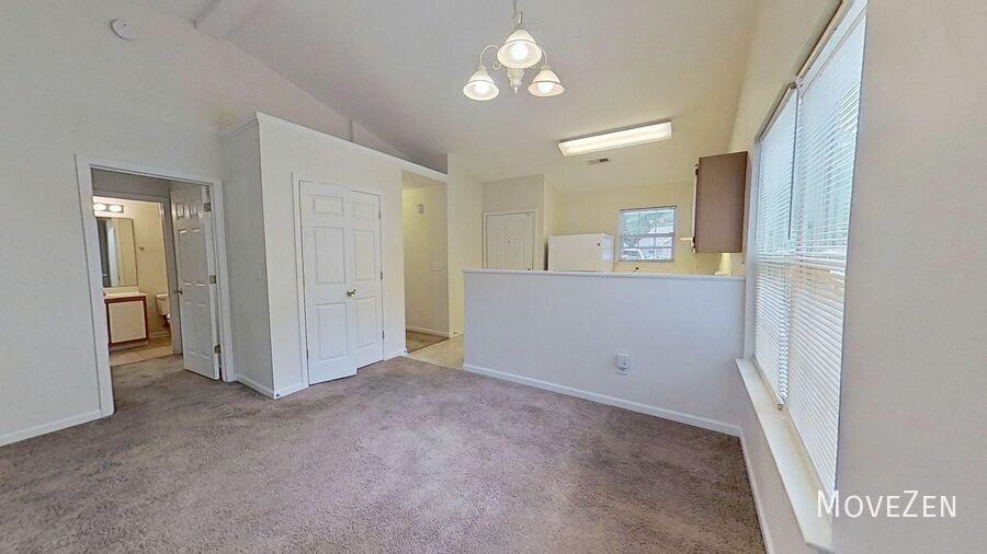 305 Saint Rosea Rd - Photo 2 of 25