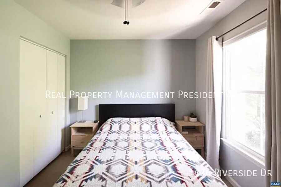 426 Riverside Ave - Photo 6 of 10