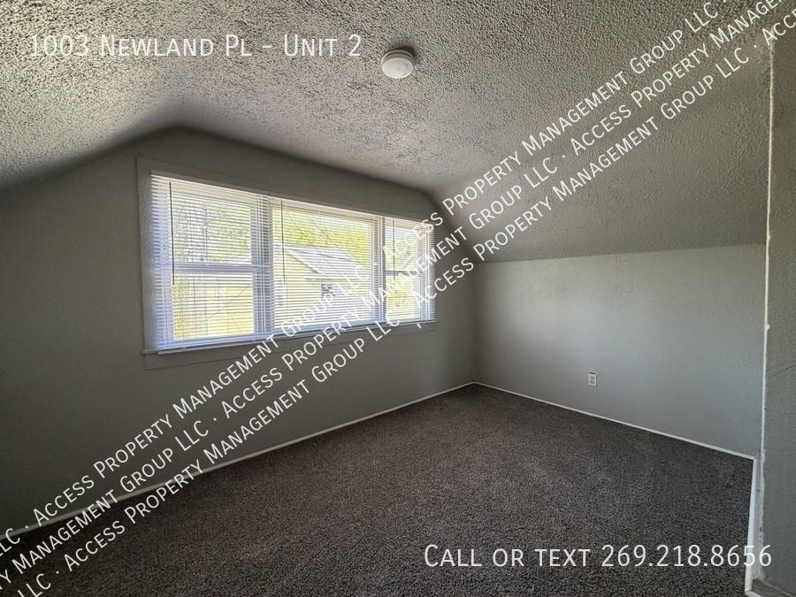 1003 Newland Pl #2 - Photo 2 of 6