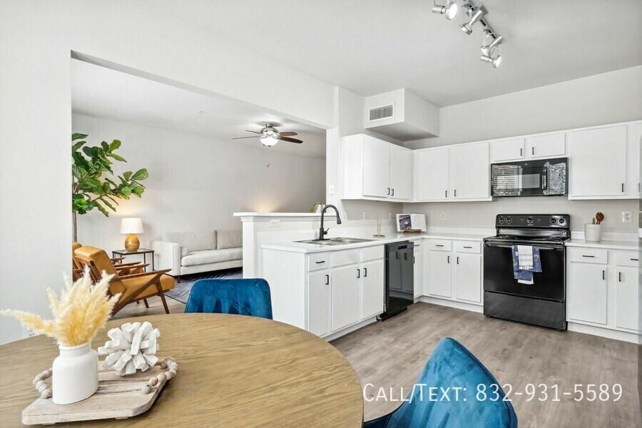 9344 FM1960 Business #HDB - Photo 2 of 10