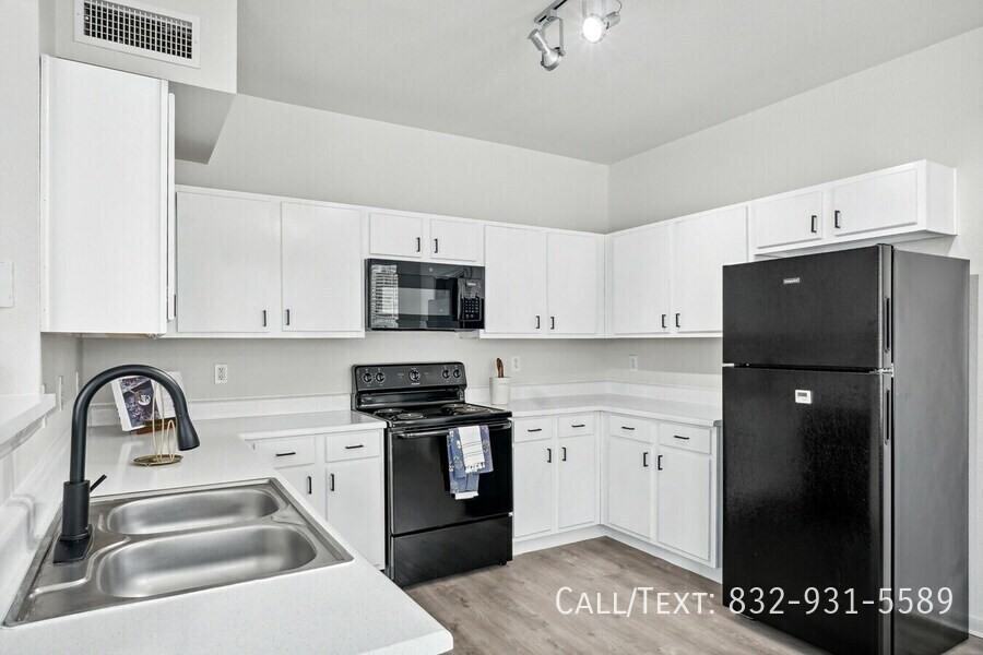 9344 FM1960 Business #HDB - Photo 3 of 10