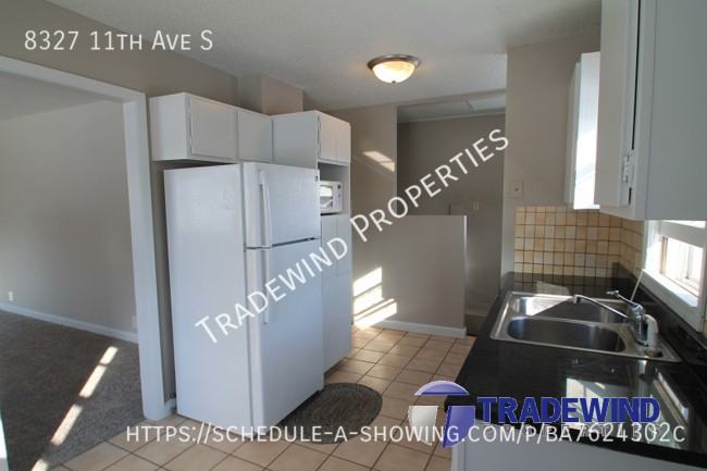 8327 11th Ave S - Photo 3 of 22