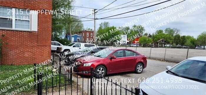 2915 Chippewa St #B - Photo 3 of 10