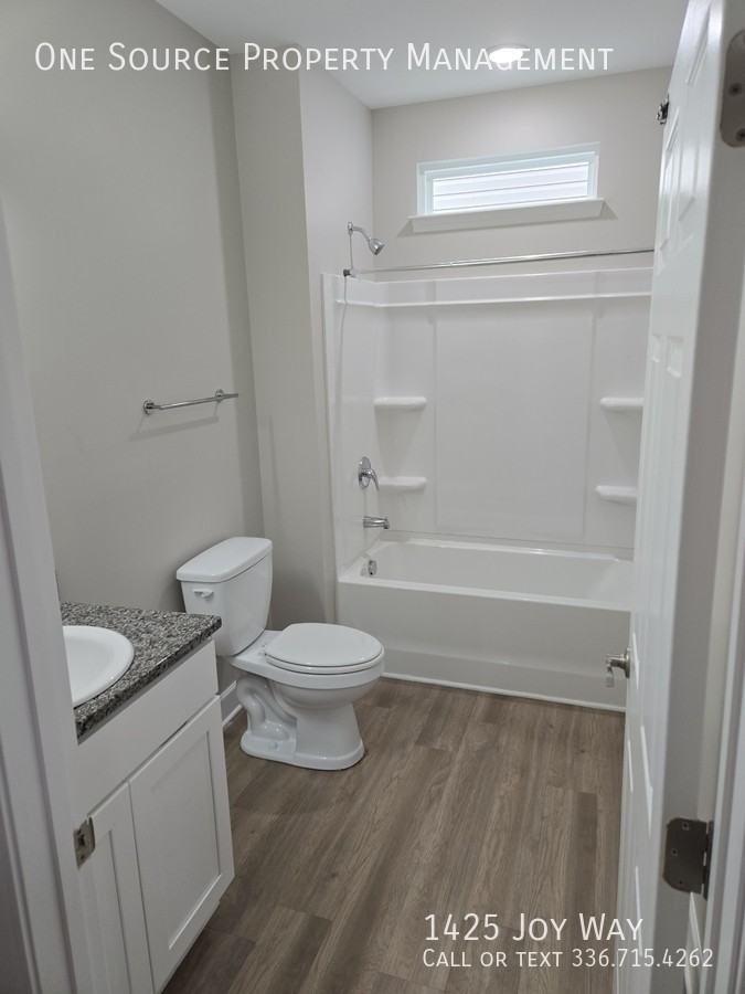 1425 Joy Way - Photo 4 of 12