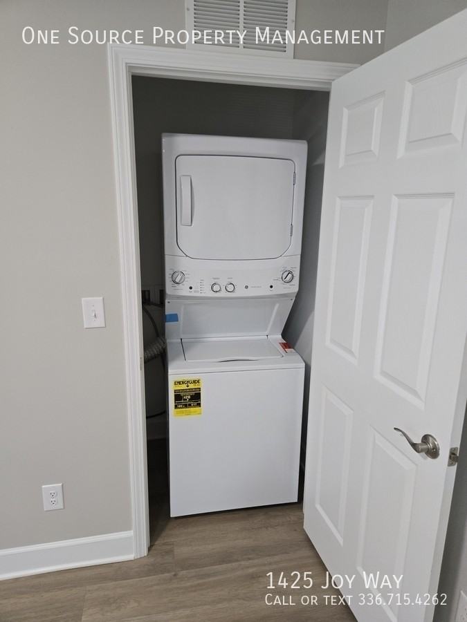 1425 Joy Way - Photo 6 of 12