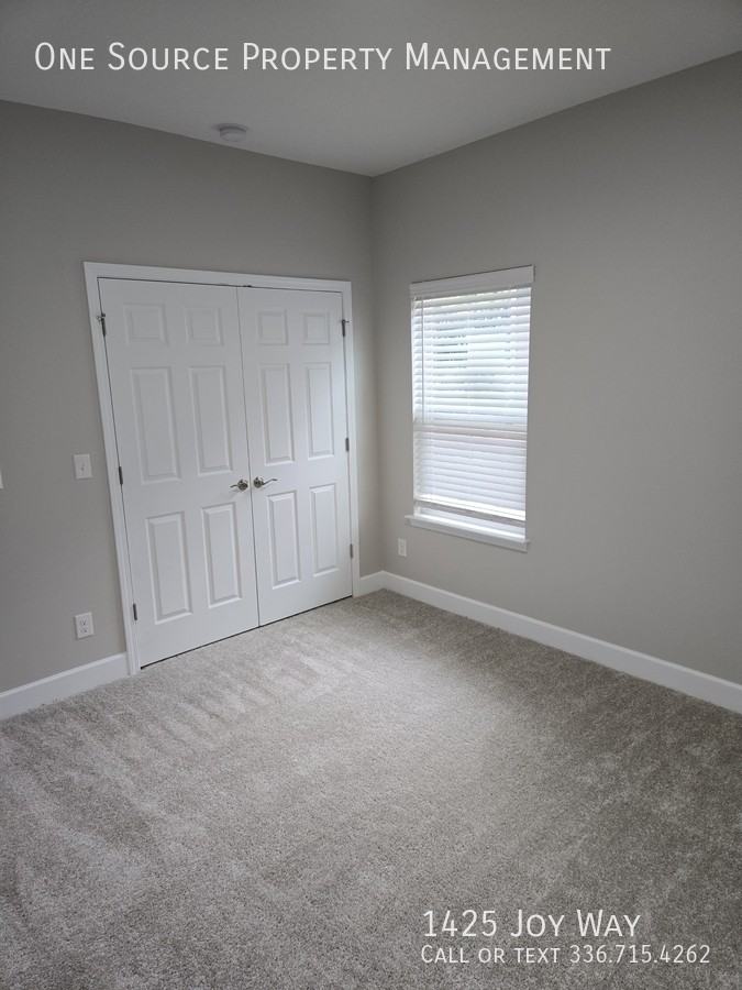 1425 Joy Way - Photo 7 of 12