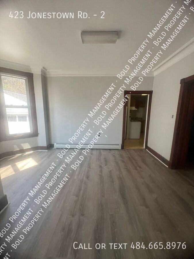 423 Jonestown Rd #2 - Photo 3 of 9