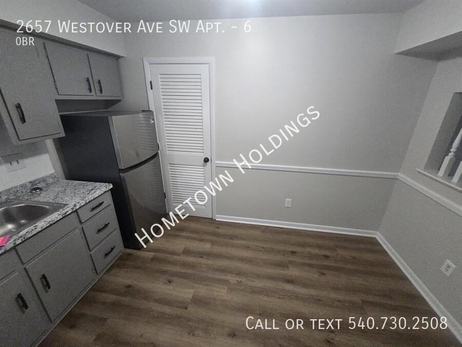 2657 Westover Ave Sw #6 - Photo 3 of 12