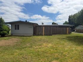 1135 Laurel Ave - Photo 1 of 1